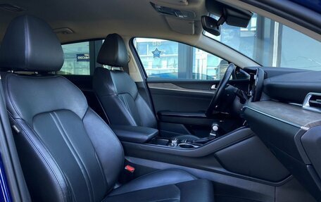 KIA K5, 2022 год, 3 250 000 рублей, 30 фотография