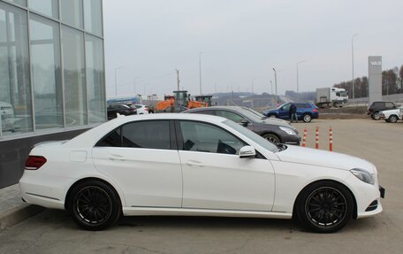 Mercedes-Benz E-Класс, 2015 год, 2 350 000 рублей, 5 фотография