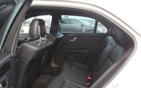 Mercedes-Benz E-Класс, 2015 год, 2 350 000 рублей, 12 фотография