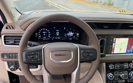 GMC Yukon IV, 2024 год, 13 840 000 рублей, 13 фотография