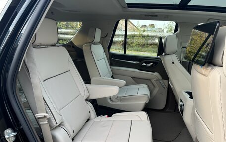 GMC Yukon IV, 2024 год, 13 840 000 рублей, 16 фотография