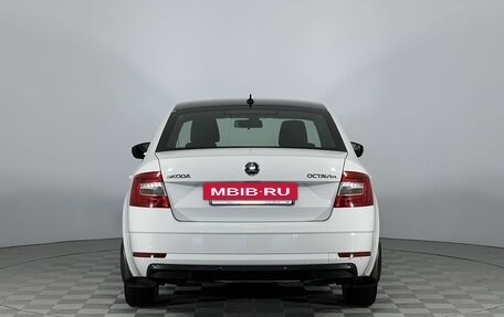 Skoda Octavia, 2019 год, 1 990 000 рублей, 6 фотография