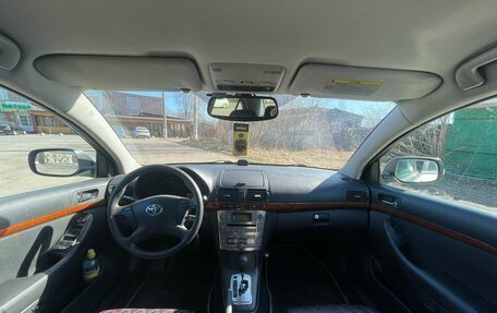 Toyota Avensis III рестайлинг, 2006 год, 900 000 рублей, 8 фотография