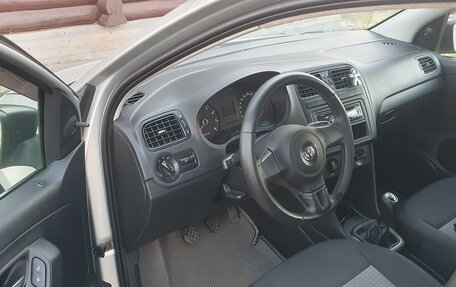 Volkswagen Polo VI (EU Market), 2011 год, 730 000 рублей, 7 фотография