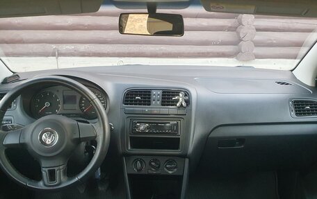 Volkswagen Polo VI (EU Market), 2011 год, 730 000 рублей, 5 фотография