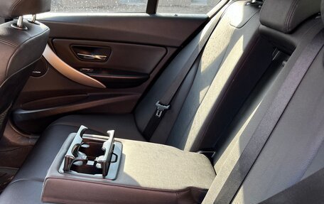 BMW 3 серия, 2012 год, 1 790 000 рублей, 15 фотография