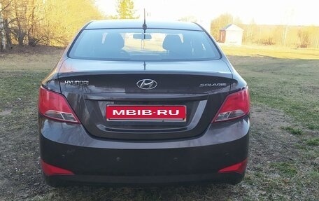 Hyundai Solaris II рестайлинг, 2015 год, 1 100 000 рублей, 3 фотография