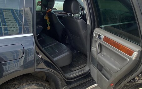 Volkswagen Touareg III, 2007 год, 1 200 000 рублей, 2 фотография