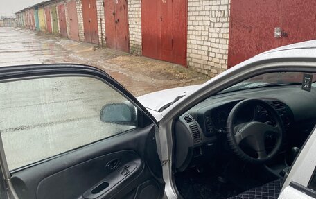 Mitsubishi Lancer VII, 2000 год, 296 000 рублей, 8 фотография