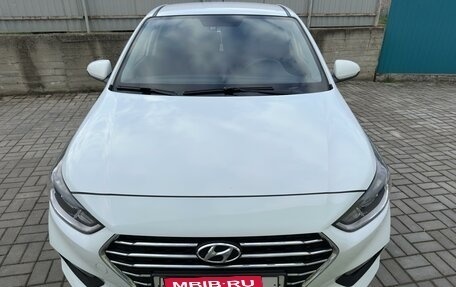 Hyundai Solaris II рестайлинг, 2019 год, 1 350 000 рублей, 2 фотография