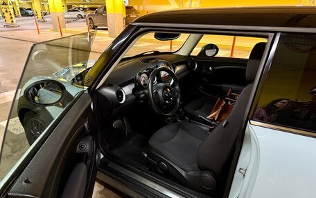 MINI Hatch, 2011 год, 1 000 000 рублей, 10 фотография