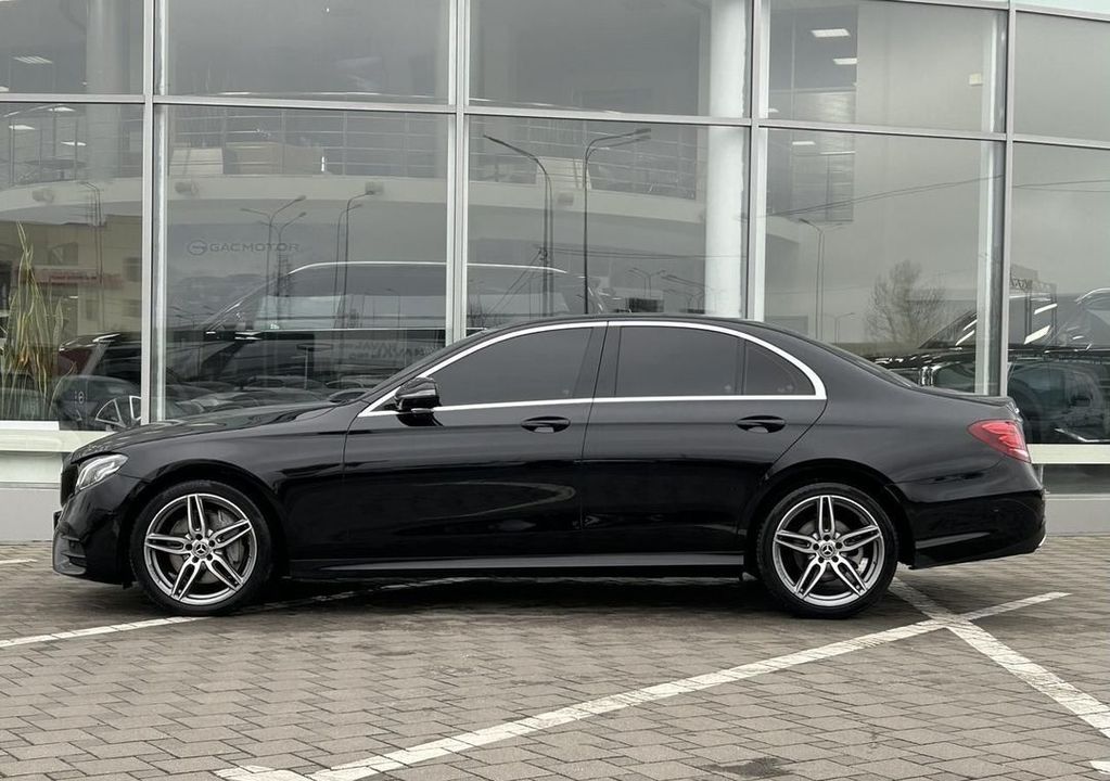 Mercedes-Benz E-Класс, 2019 год, 3 399 000 рублей, 3 фотография