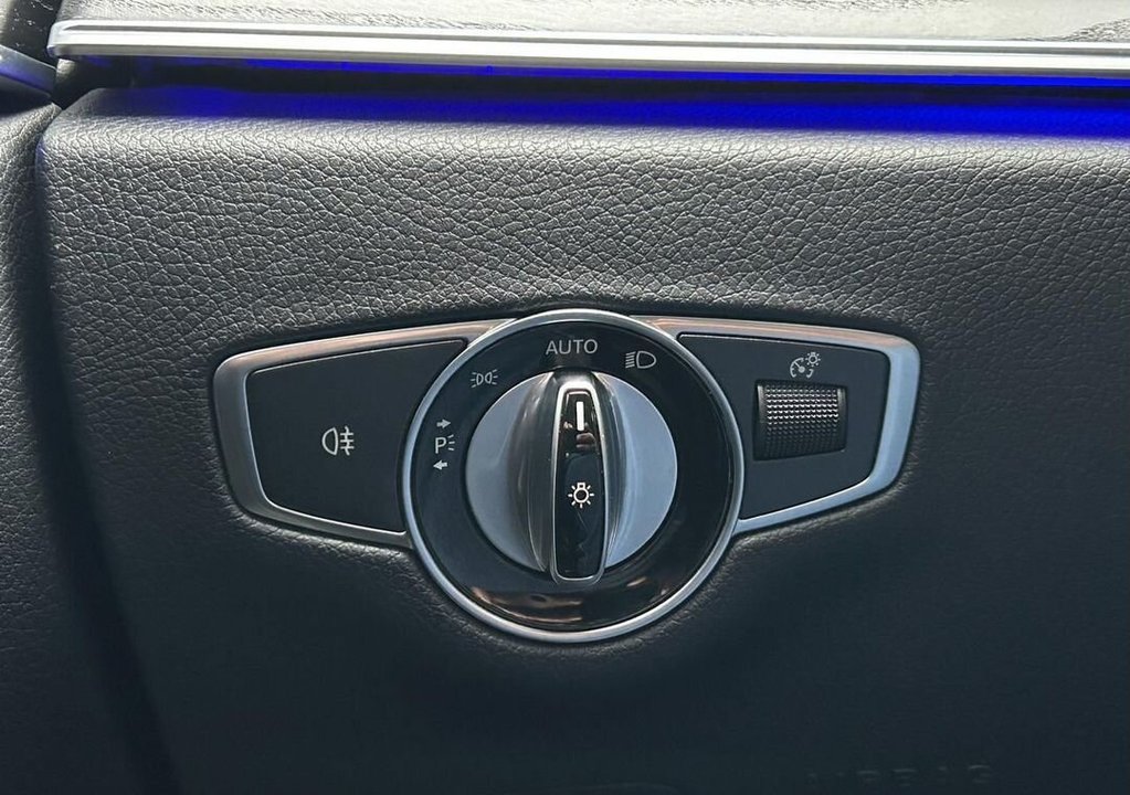 Mercedes-Benz E-Класс, 2019 год, 3 399 000 рублей, 18 фотография