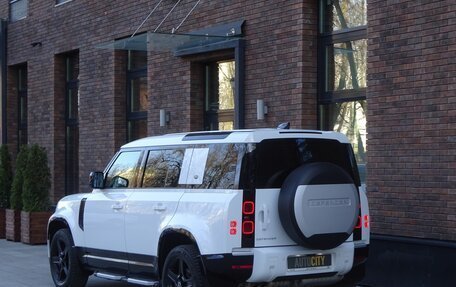 Land Rover Defender II, 2021 год, 6 500 000 рублей, 11 фотография