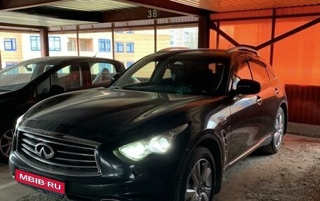Infiniti QX70, 2013 год, 3 000 000 рублей, 1 фотография