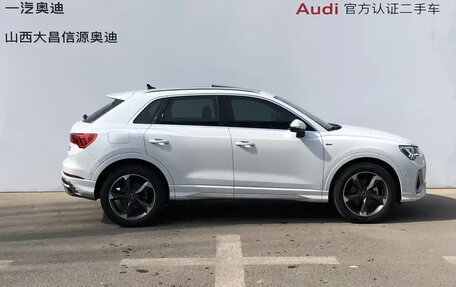 Audi Q3, 2022 год, 2 590 001 рублей, 4 фотография