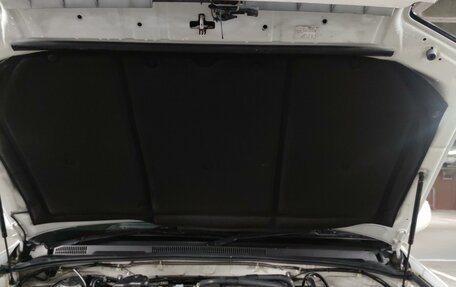 Toyota Hilux Surf IV, 2003 год, 1 990 000 рублей, 30 фотография