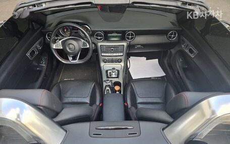 Mercedes-Benz SLC, 2019 год, 3 100 000 рублей, 23 фотография