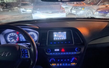 Hyundai Sonata VII, 2019 год, 1 950 000 рублей, 3 фотография