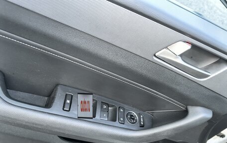 Hyundai Sonata VII, 2019 год, 1 950 000 рублей, 11 фотография
