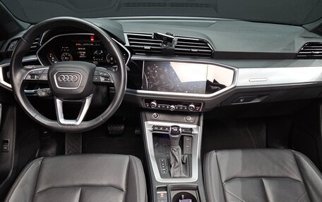 Audi Q3, 2022 год, 2 880 000 рублей, 10 фотография