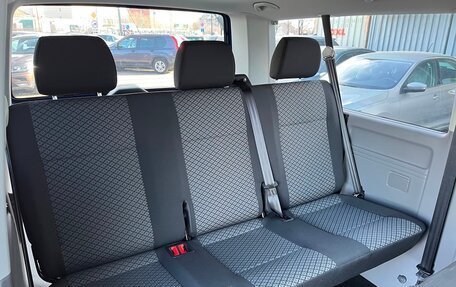 Volkswagen Caravelle T6 рестайлинг, 2021 год, 4 848 900 рублей, 11 фотография