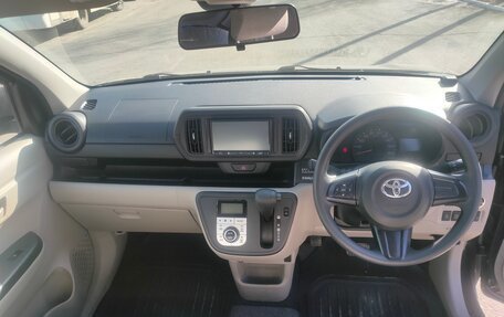 Toyota Passo III, 2017 год, 945 000 рублей, 10 фотография