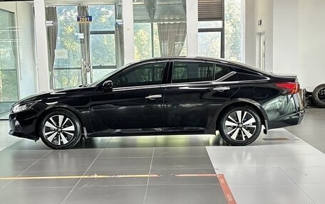 Nissan Altima VI (L34), 2022 год, 2 140 000 рублей, 4 фотография