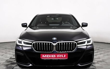 BMW 5 серия, 2020 год, 5 398 000 рублей, 2 фотография