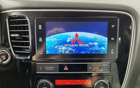 Mitsubishi Outlander III рестайлинг 3, 2019 год, 2 096 667 рублей, 15 фотография
