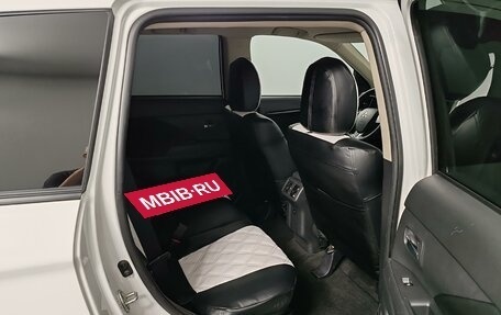 Mitsubishi Outlander III рестайлинг 3, 2019 год, 2 096 667 рублей, 19 фотография