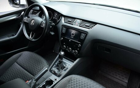 Skoda Octavia, 2018 год, 2 240 000 рублей, 15 фотография