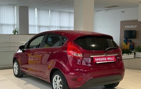Ford Fiesta, 2012 год, 800 000 рублей, 7 фотография