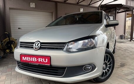 Volkswagen Polo VI (EU Market), 2012 год, 890 000 рублей, 1 фотография