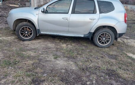Renault Duster I рестайлинг, 2012 год, 800 000 рублей, 3 фотография