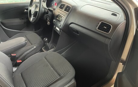 Volkswagen Polo VI (EU Market), 2012 год, 890 000 рублей, 8 фотография