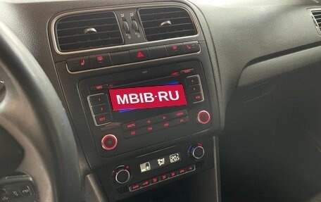 Volkswagen Polo VI (EU Market), 2012 год, 890 000 рублей, 14 фотография