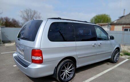 KIA Carnival III, 2005 год, 850 000 рублей, 5 фотография