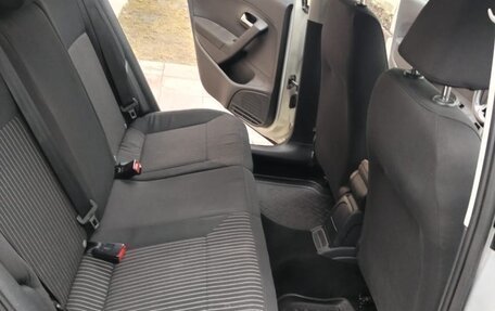 Volkswagen Polo VI (EU Market), 2012 год, 670 000 рублей, 4 фотография