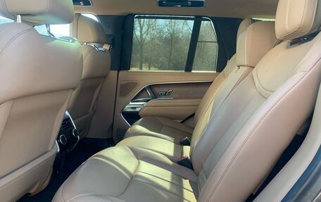 Land Rover Range Rover IV рестайлинг, 2023 год, 14 300 000 рублей, 9 фотография