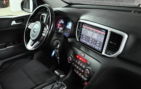 KIA Sportage IV рестайлинг, 2021 год, 2 050 000 рублей, 14 фотография