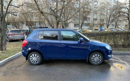 Skoda Fabia II, 2011 год, 490 000 рублей, 2 фотография