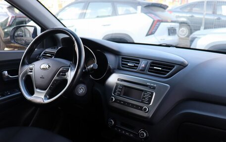 KIA Rio III рестайлинг, 2016 год, 1 295 000 рублей, 12 фотография