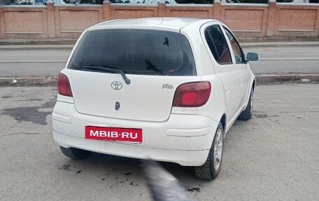 Toyota Vitz, 2002 год, 400 000 рублей, 2 фотография