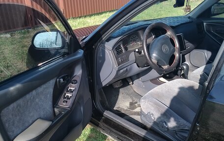 Hyundai Elantra III, 2001 год, 370 000 рублей, 3 фотография
