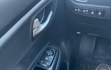 KIA Rio IV, 2017 год, 1 040 000 рублей, 6 фотография