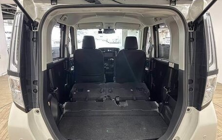 Toyota Roomy I, 2021 год, 750 000 рублей, 21 фотография