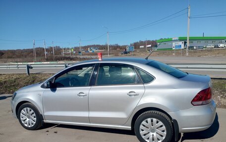 Volkswagen Polo VI (EU Market), 2011 год, 625 000 рублей, 2 фотография