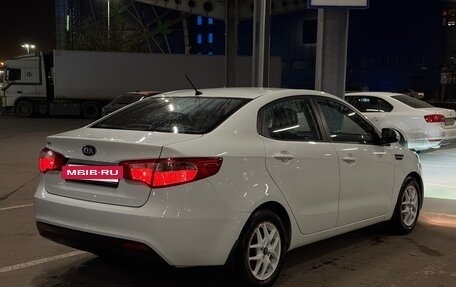 KIA Rio III рестайлинг, 2015 год, 900 000 рублей, 7 фотография