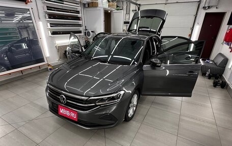 Volkswagen Polo VI (EU Market), 2021 год, 1 888 000 рублей, 1 фотография